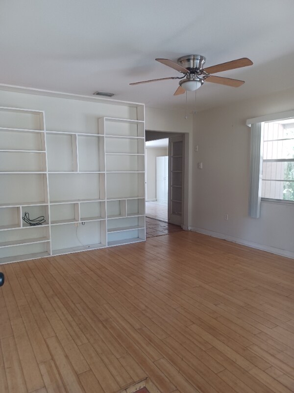 Building Photo - 1334 24th St