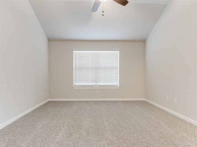 Building Photo - 18012 Austin Ct