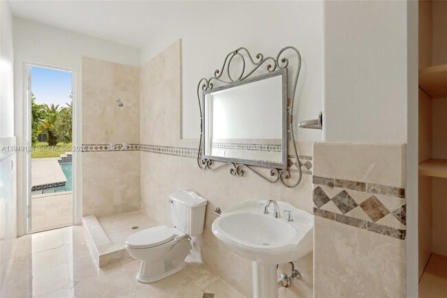 Building Photo - 8480 SW 98th St