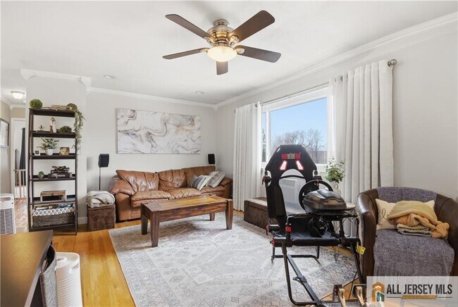 Building Photo - 1210 Cricket Ln