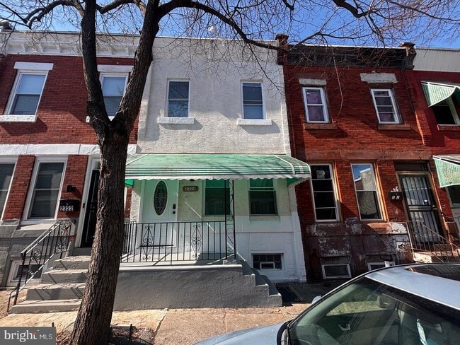 Building Photo - 2324 N Lambert St