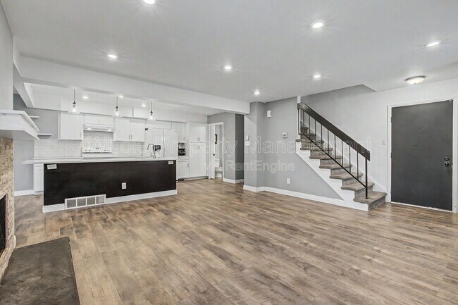 Building Photo - 11789 Pennsylvania St