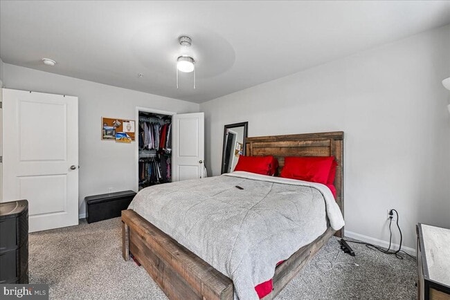 Building Photo - 6619 Darter Wy