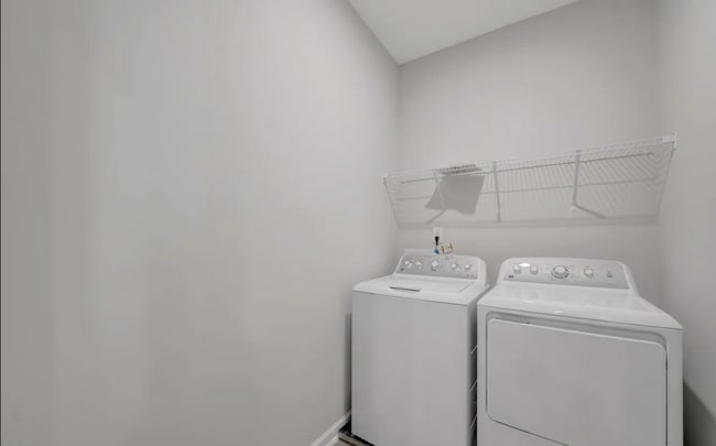Building Photo - 3116 Cathedral Comb Dr