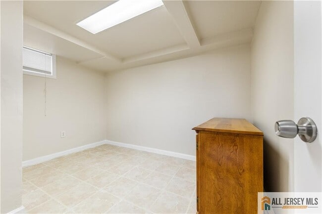 Building Photo - 1 Stanton St