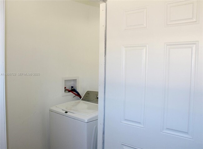 Building Photo - 300 SW 8th St