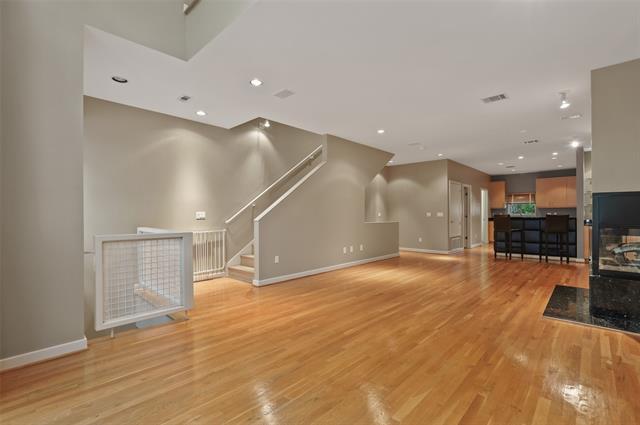 Building Photo - 4100 Travis St