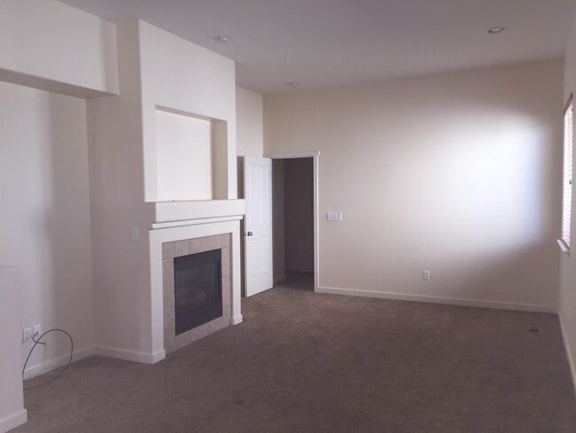 Building Photo - 1144 Rancho Mirage Dr