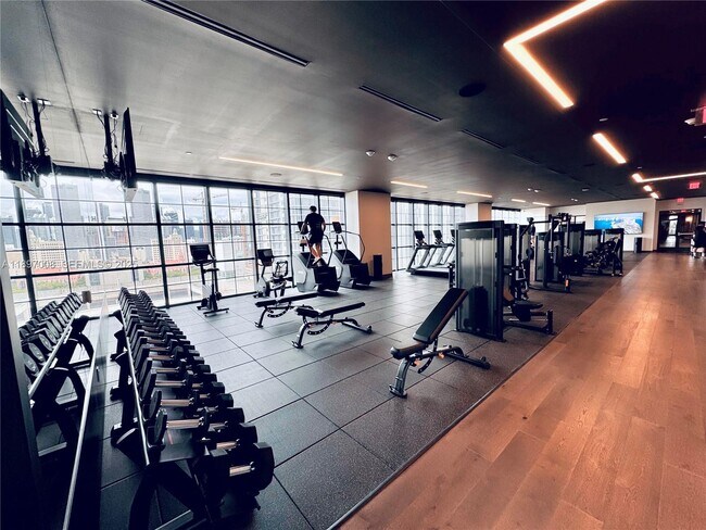 Building Photo - 159 NE 6th St