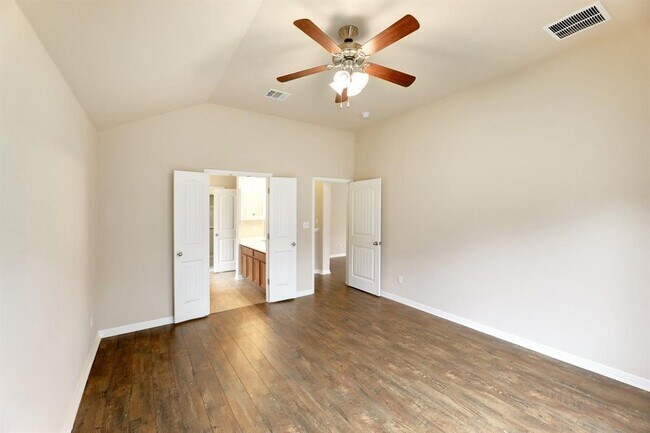 Building Photo - 125 David Duval Ct