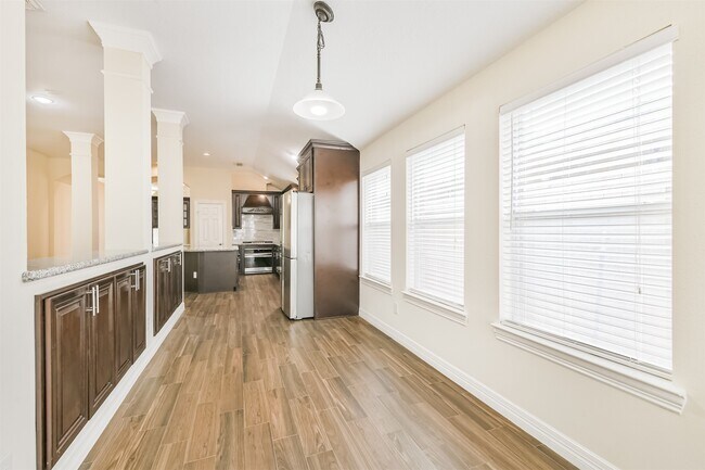 Building Photo - 13731 Cypresswood Crossing Blvd