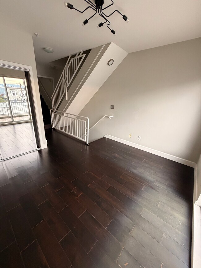 Building Photo - 18 Norfolk St