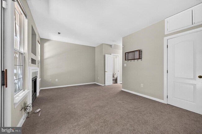 Building Photo - 967 Herons Run Ln