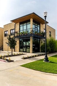 Building Photo - 1125 S Jennings Ave