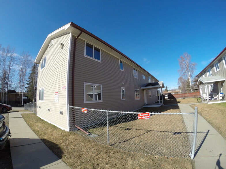 Building Photo - 1552 Turner St