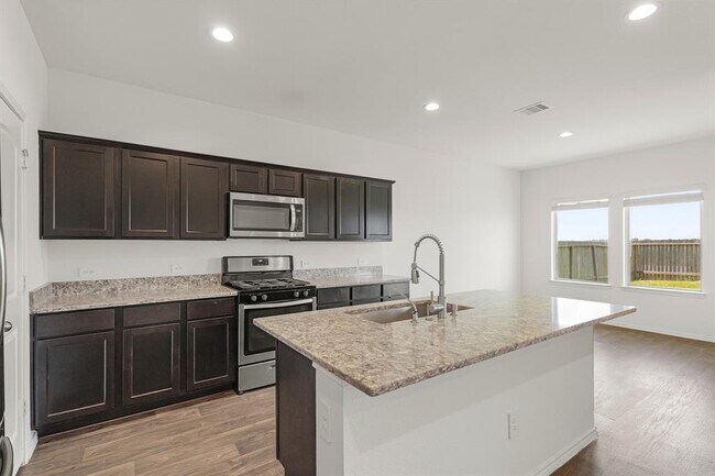 Building Photo - 5323 Cherry Tallow Trl