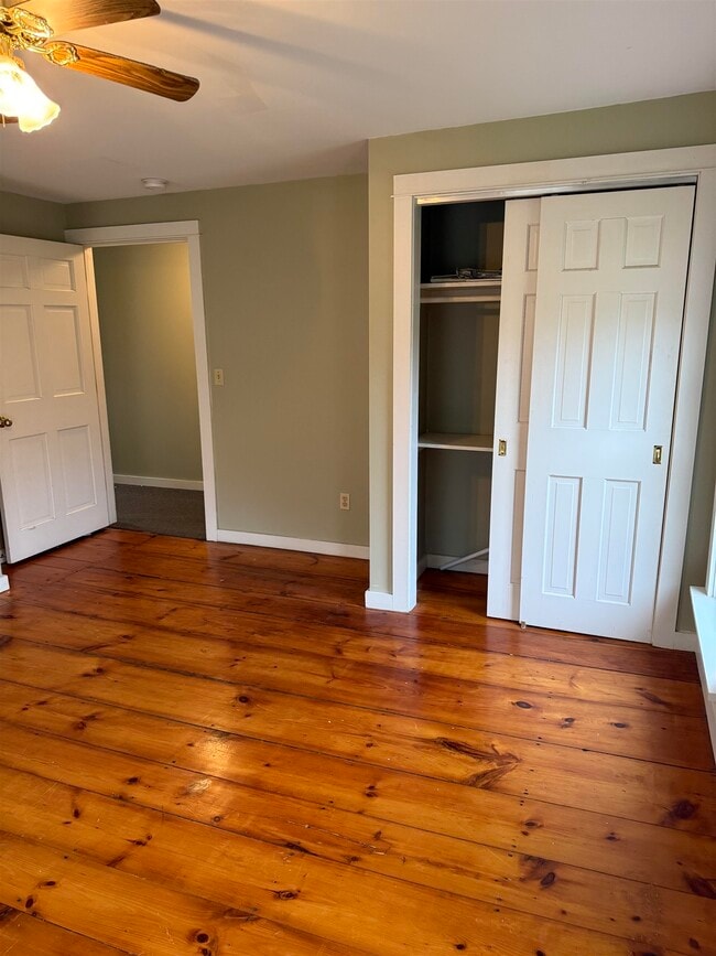Building Photo - 586 Bellows Falls Rd