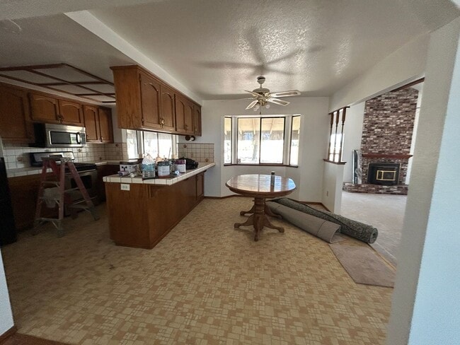 Building Photo - Remodeling almost done on this country hom...