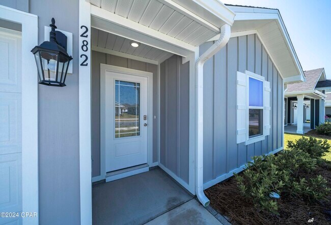 Building Photo - 282 Boggy Creek Way