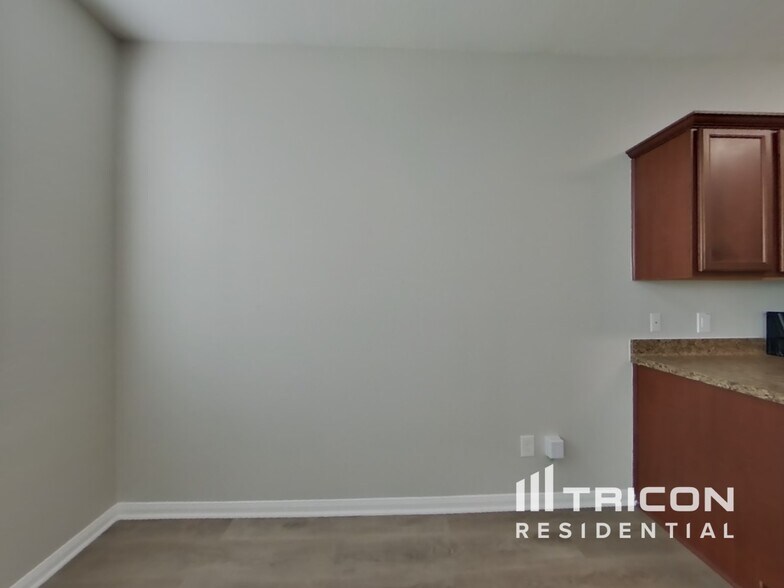 Building Photo - 24069 Wilde Dr