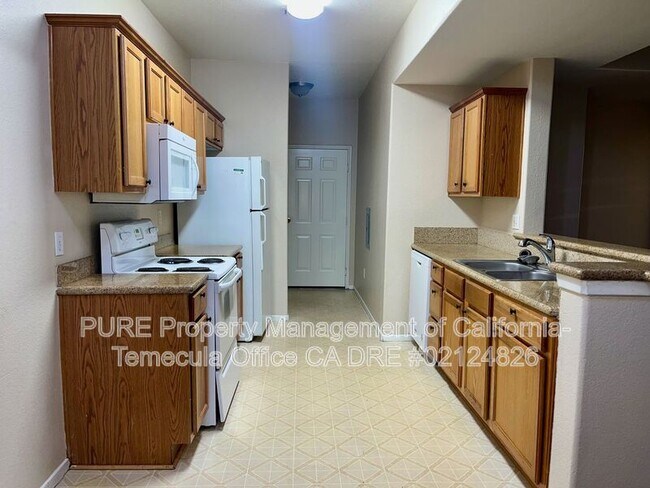 Building Photo - 24909 Madison Ave