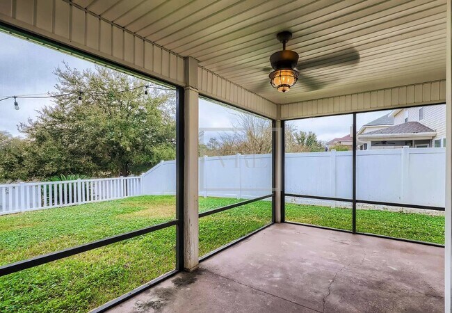 Building Photo - 11797 Huckleberry Trail East