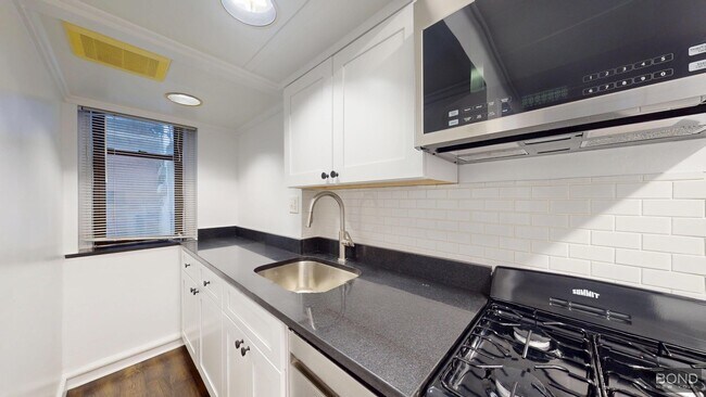 Building Photo - 75 Pierrepont St