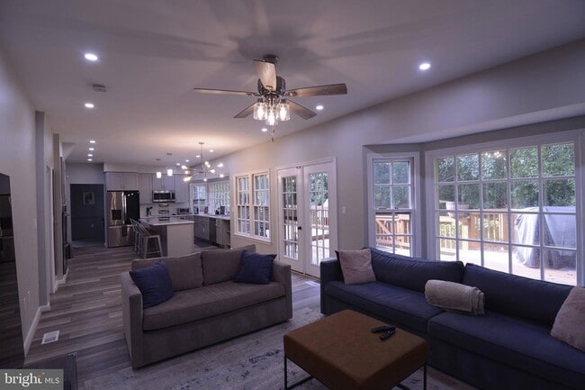 Building Photo - 4904 Forest Creek Ct