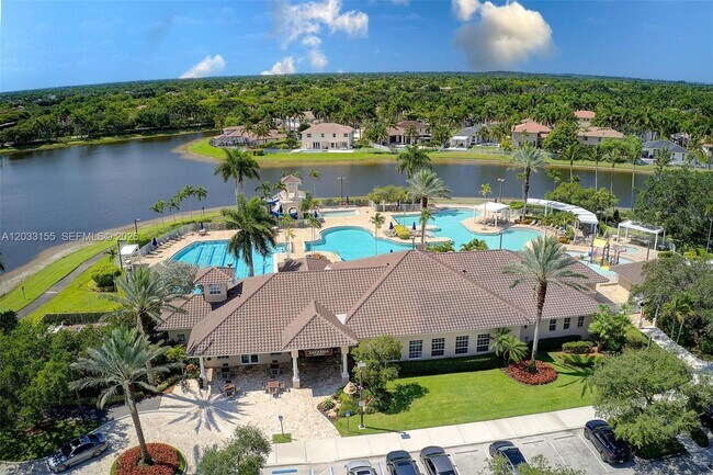 Building Photo - 1530 Canary Island Dr