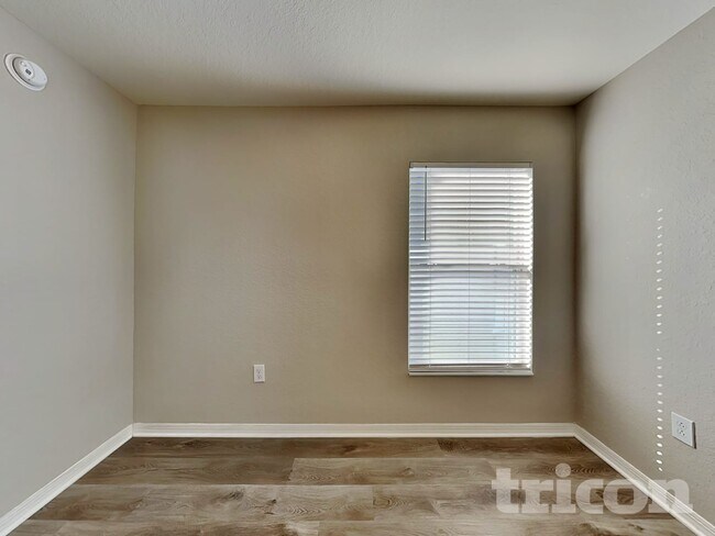 Building Photo - 8070 Diamond Creek Ln