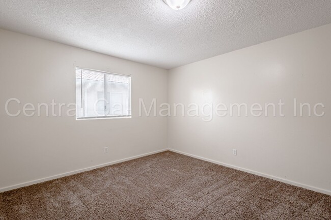 Building Photo - 808 Pershing St