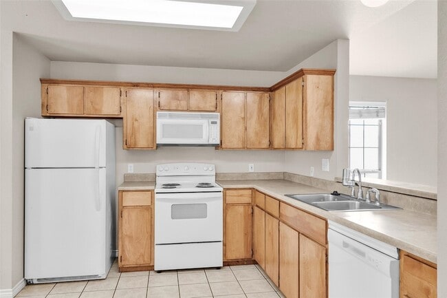 Building Photo - 115 Bolero Way