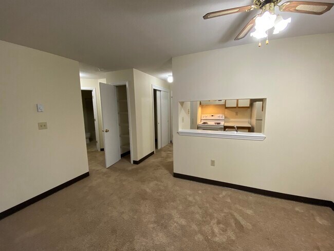 Building Photo - 145 Eastern Ave