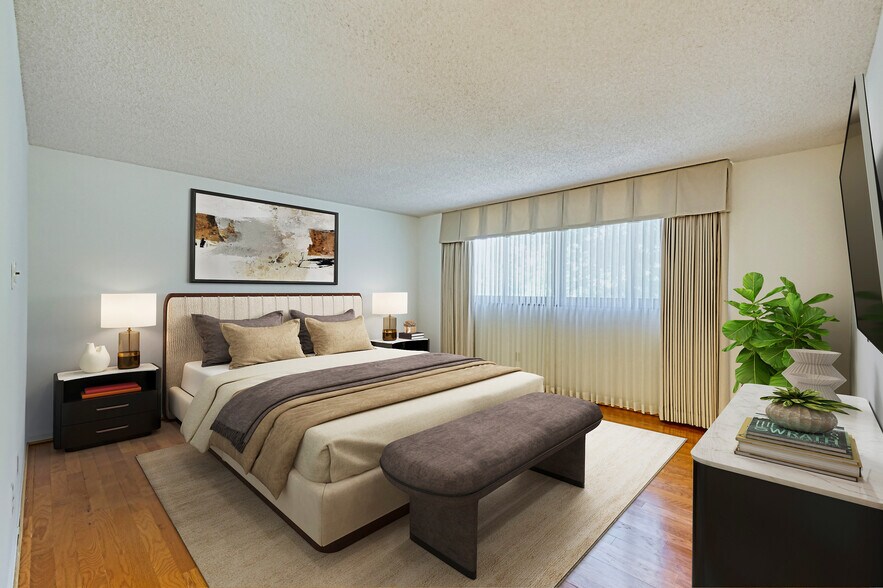 Building Photo - 1101 S Arlington Ridge Rd