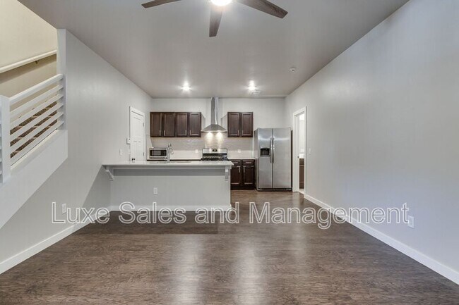 Building Photo - 2188 Buena Vida Ln
