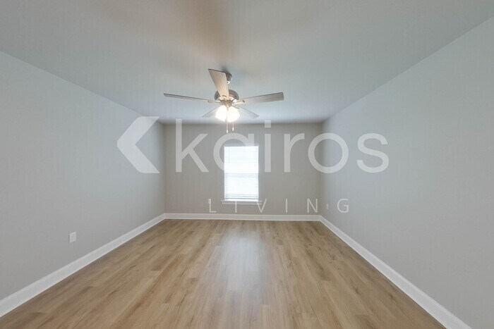 Building Photo - 13778 Pinyon Dr