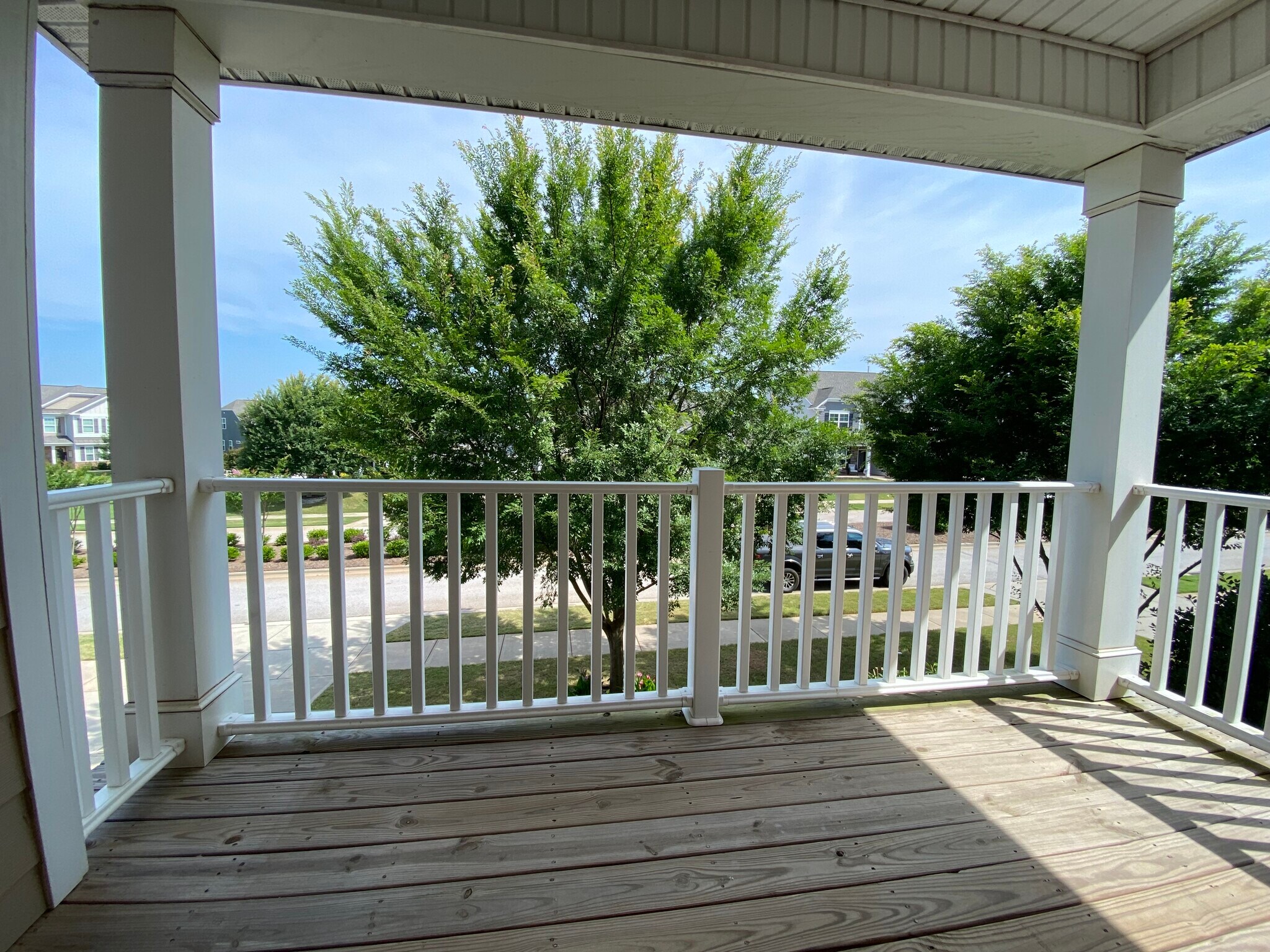 Upper covered front porch - 2076 Waverly Ct
