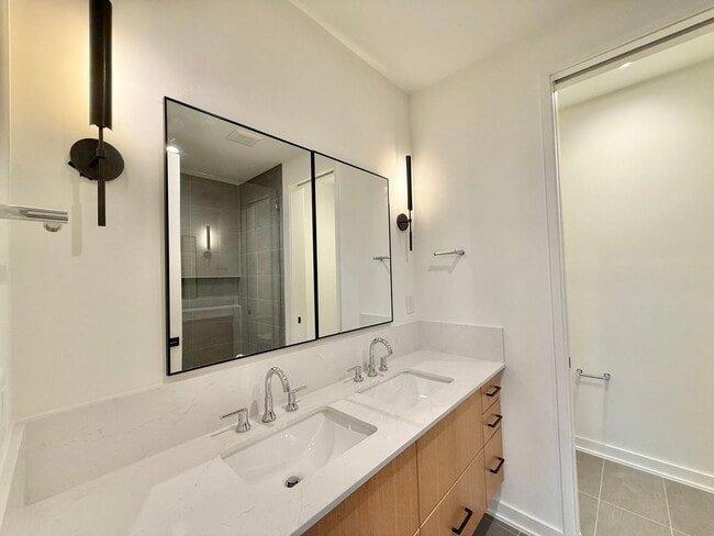 Building Photo - Luxurious New Construction 4BD, 2.5BA Raleigh Townhome with a Rooftop Terrace in a Prime Location...