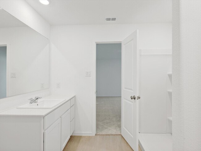 Building Photo - 1621 Baugh St