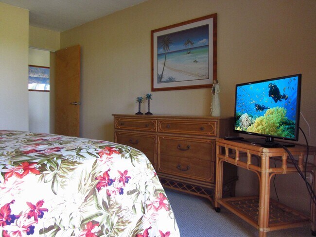 Building Photo - Avaliable June 27, 2025 | Keauhou Punahele...