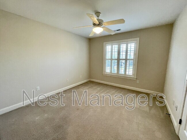 Building Photo - 2905 Deep Channel Ct