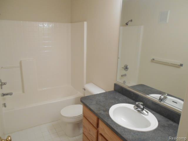 Building Photo - 17109 Addington Dr