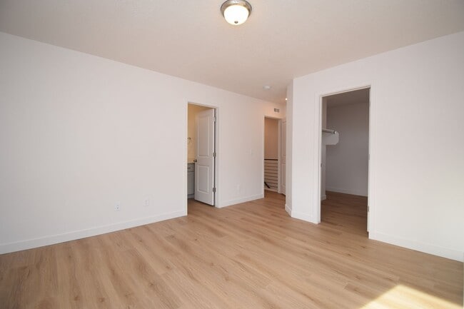 Building Photo - BRAND NEW 2 Bedroom Home in Millcreek!!