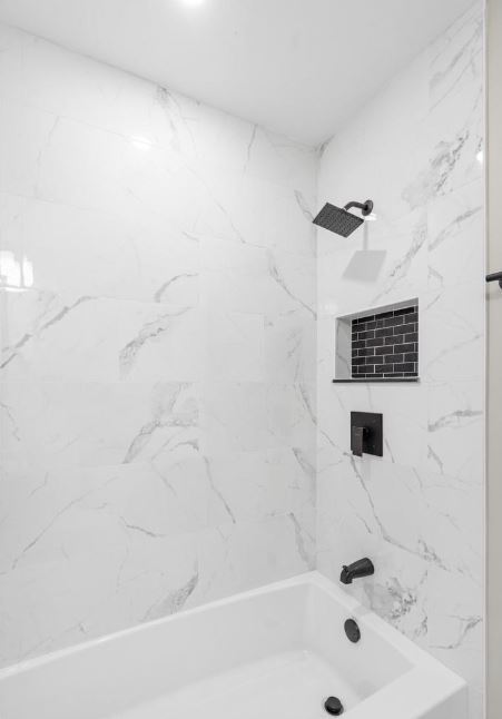 Building Photo - Luzerne