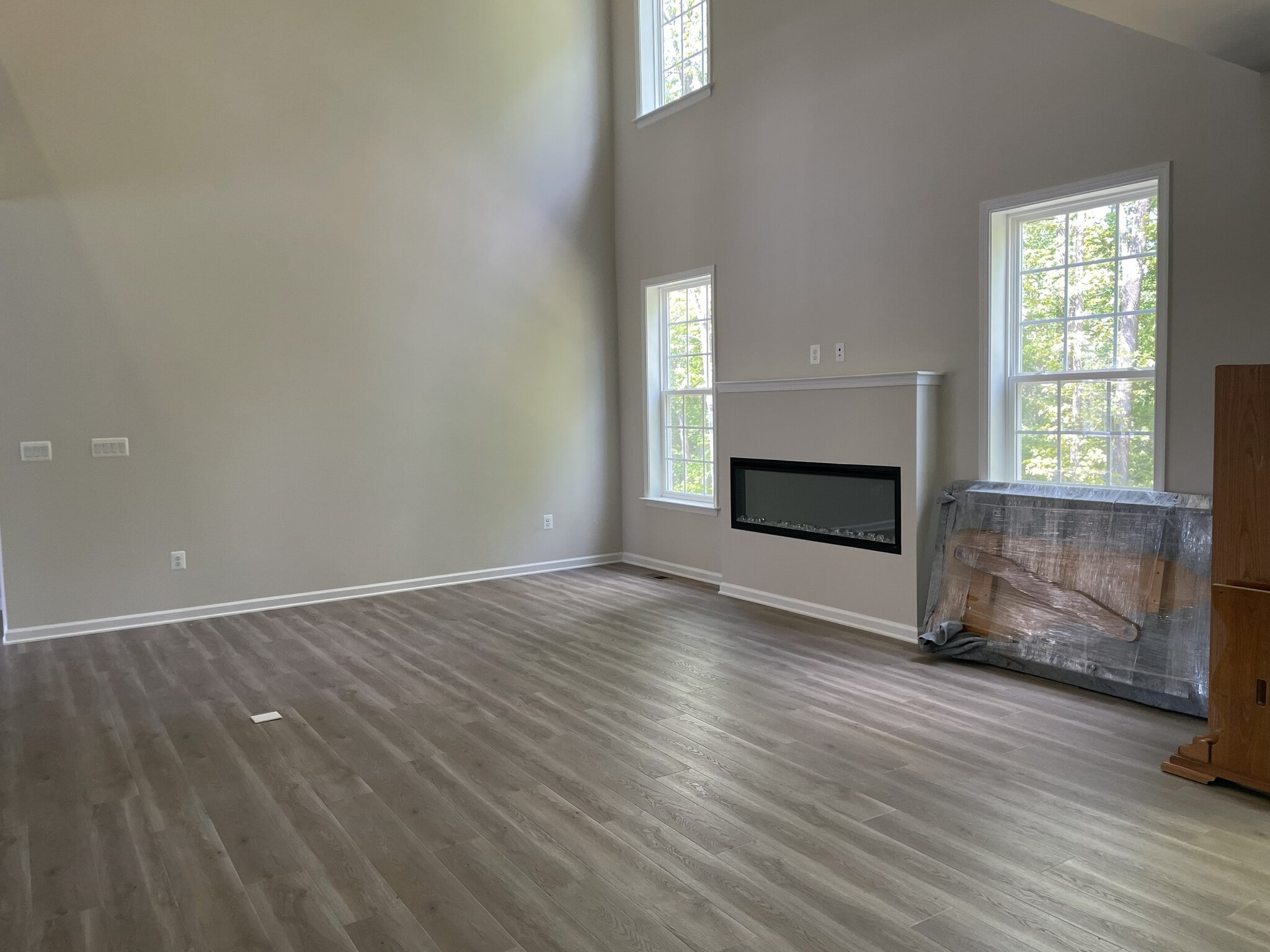 Family room - 10910 Meridian Hill Way
