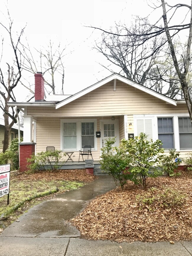 Building Photo - 1529 Thomas Ave