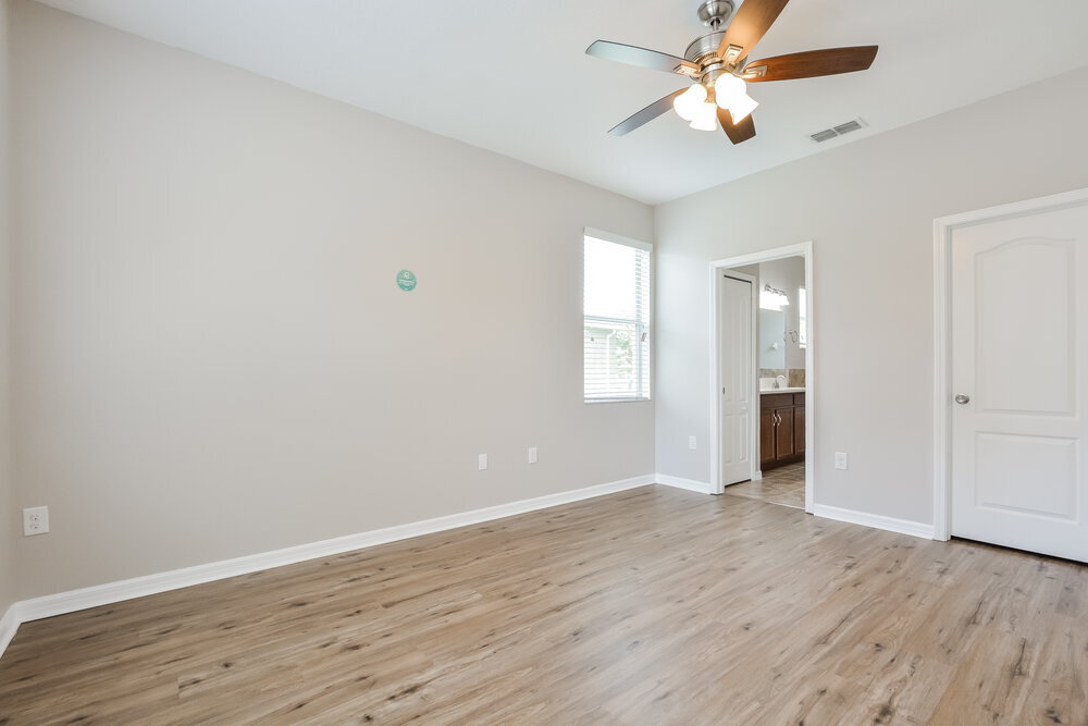 Building Photo - 5736 Coquyt Dr