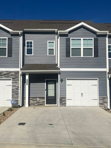Primary Photo - 530 Vogt Dr