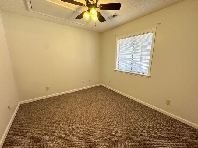 Building Photo - Little River - 2 Bedroom / 2 Bathroom Apartment