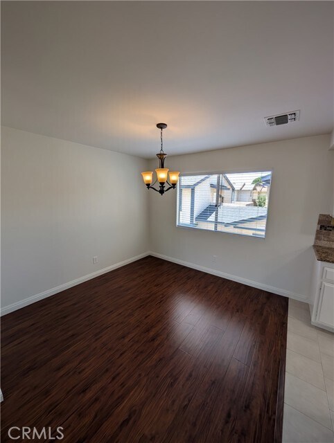 Building Photo - 529 E Colorado Blvd